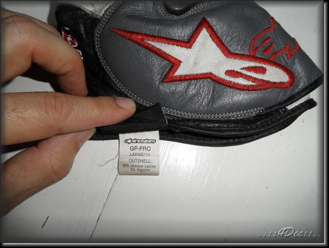 Clicca per scorrere le foto originali ingrandite